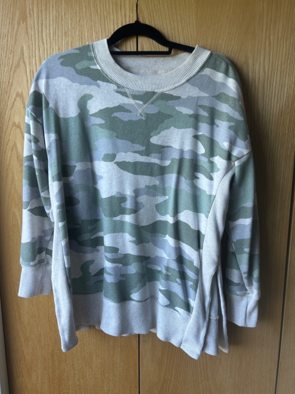 aerie Green and White Camo Long Sleeve Sweatshirt